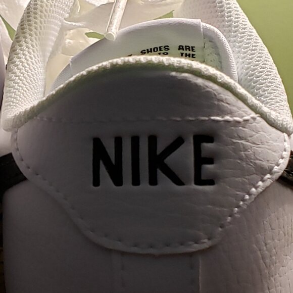 NWT women's Nike Court Legacy NN - Picture 10 of 14